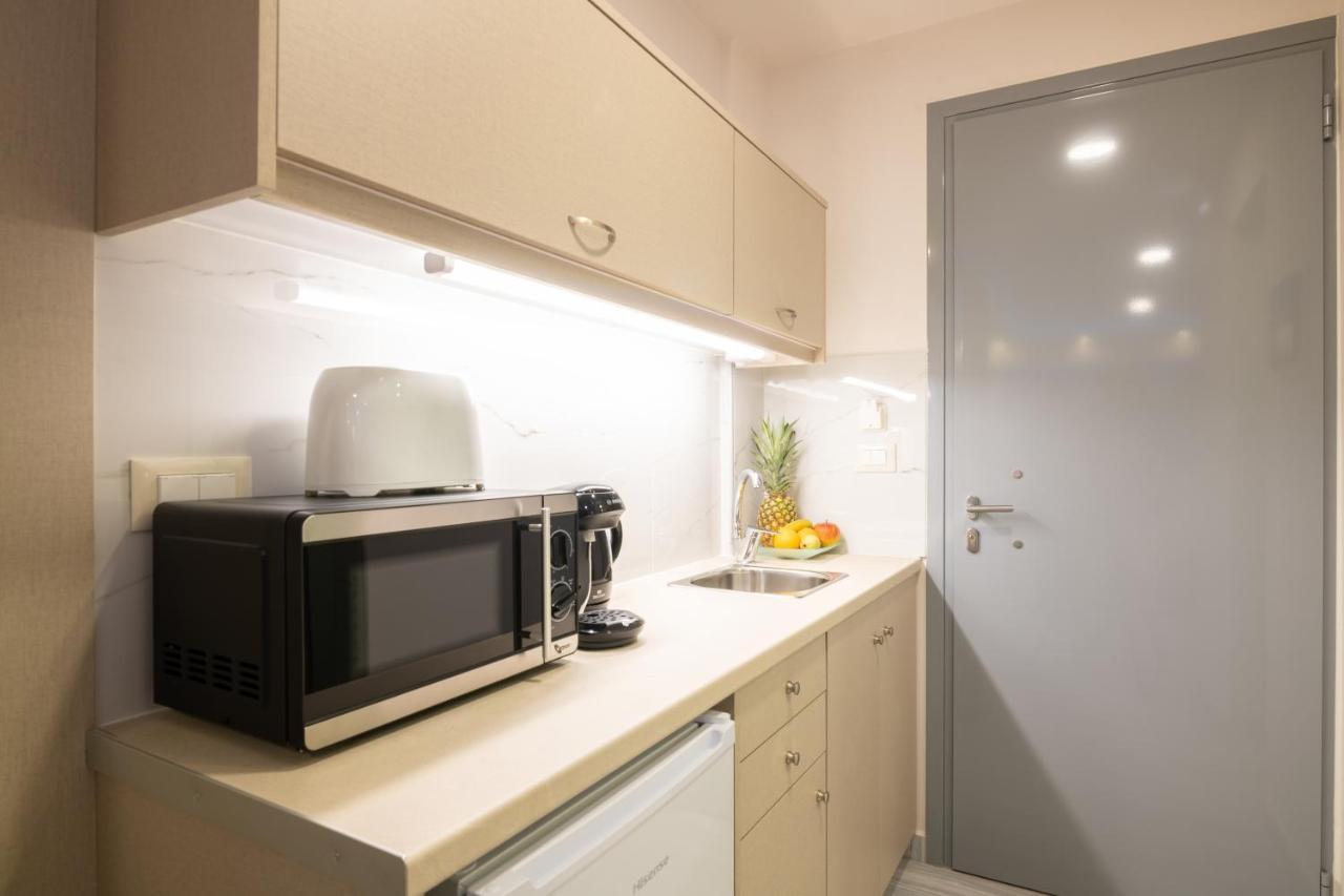 Sea Diamond Suites Лаганас Екстериор снимка