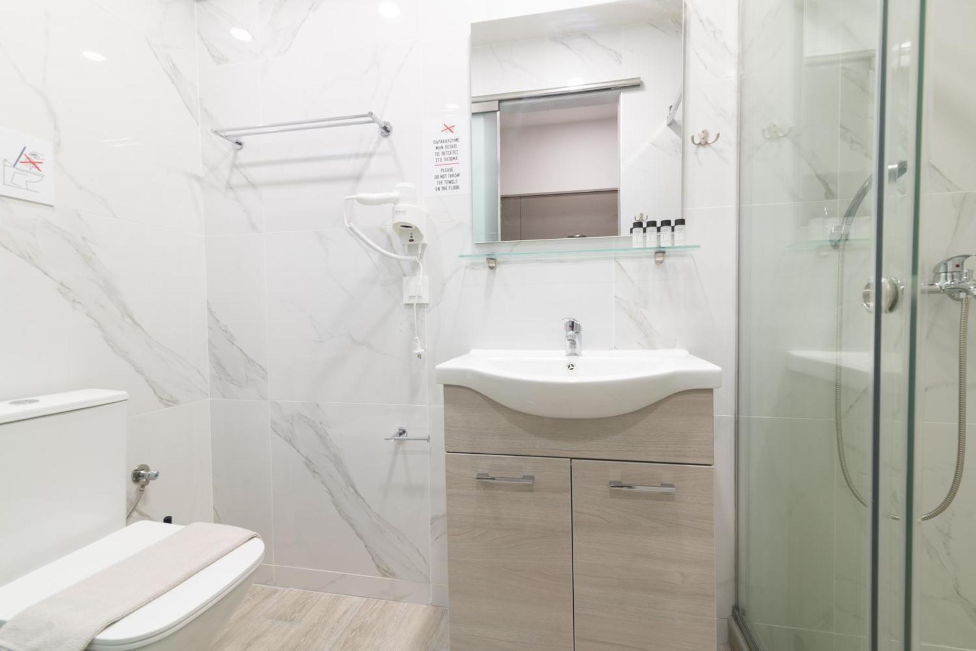 Sea Diamond Suites Лаганас Екстериор снимка